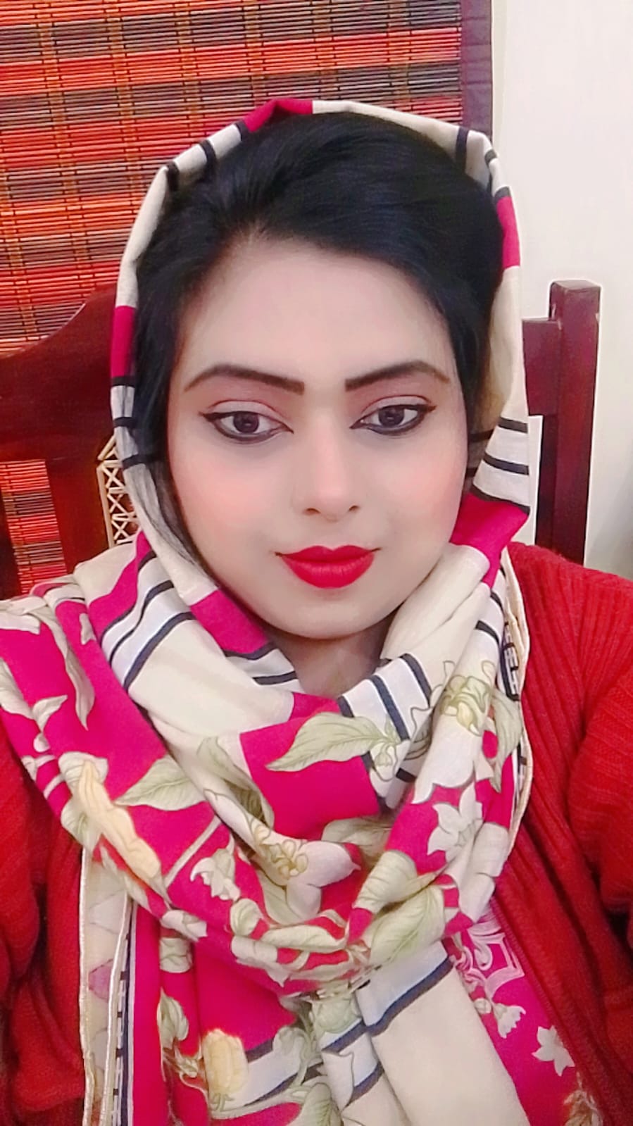 Image #1 from Madiha majid